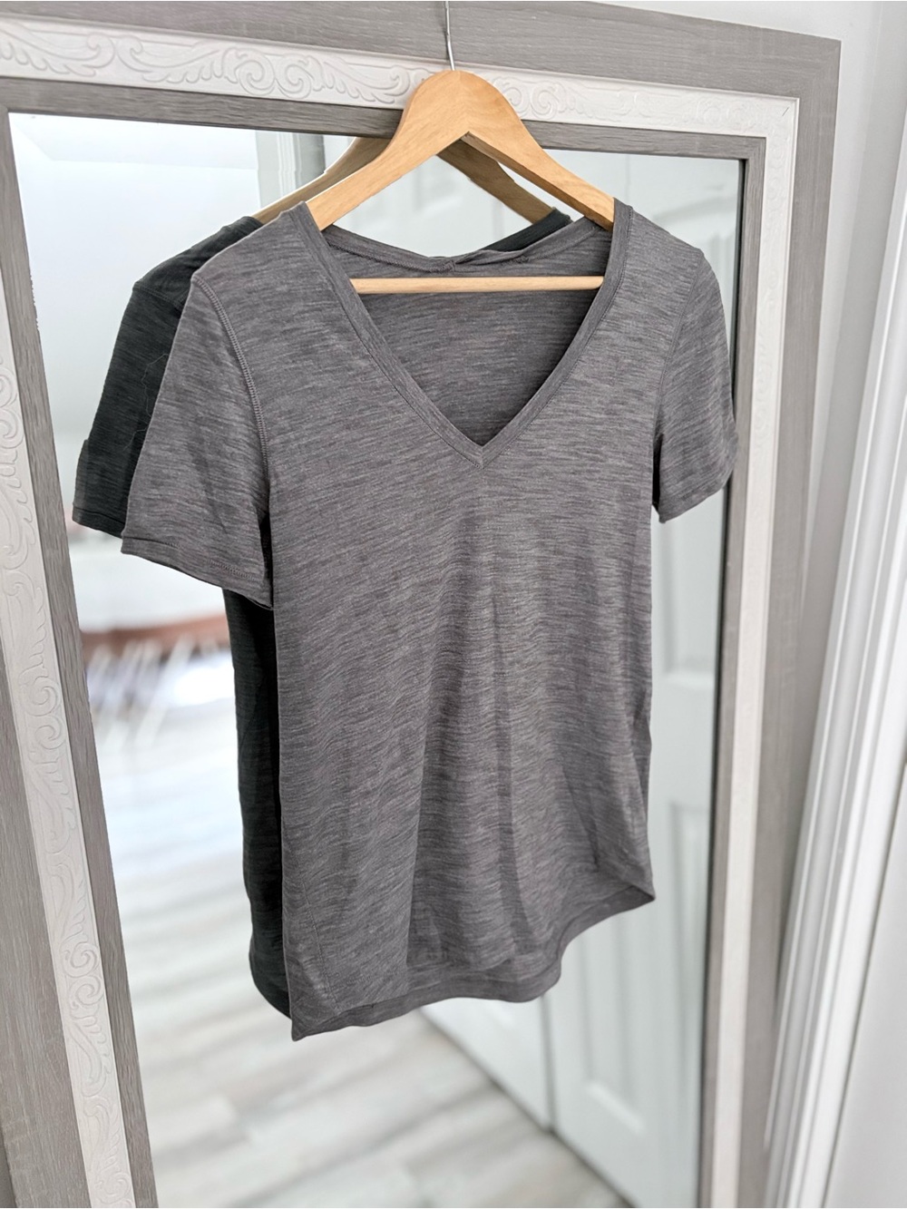 Lululemon Love Tee V
